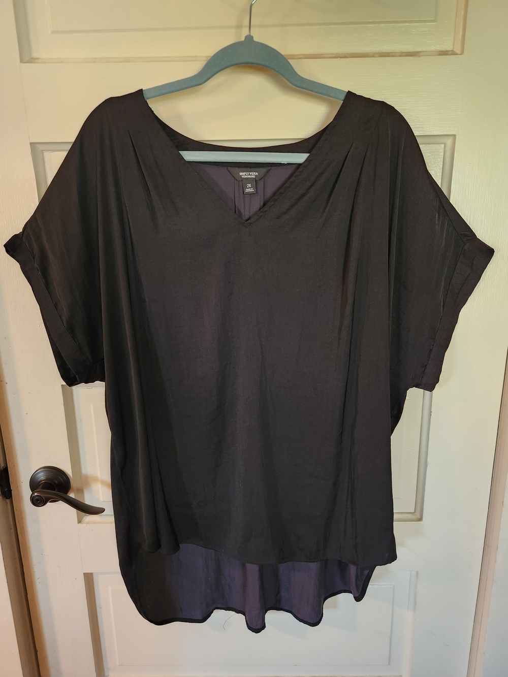Simply Vera Vera Wang Black V-Neck Draped Tunic Top